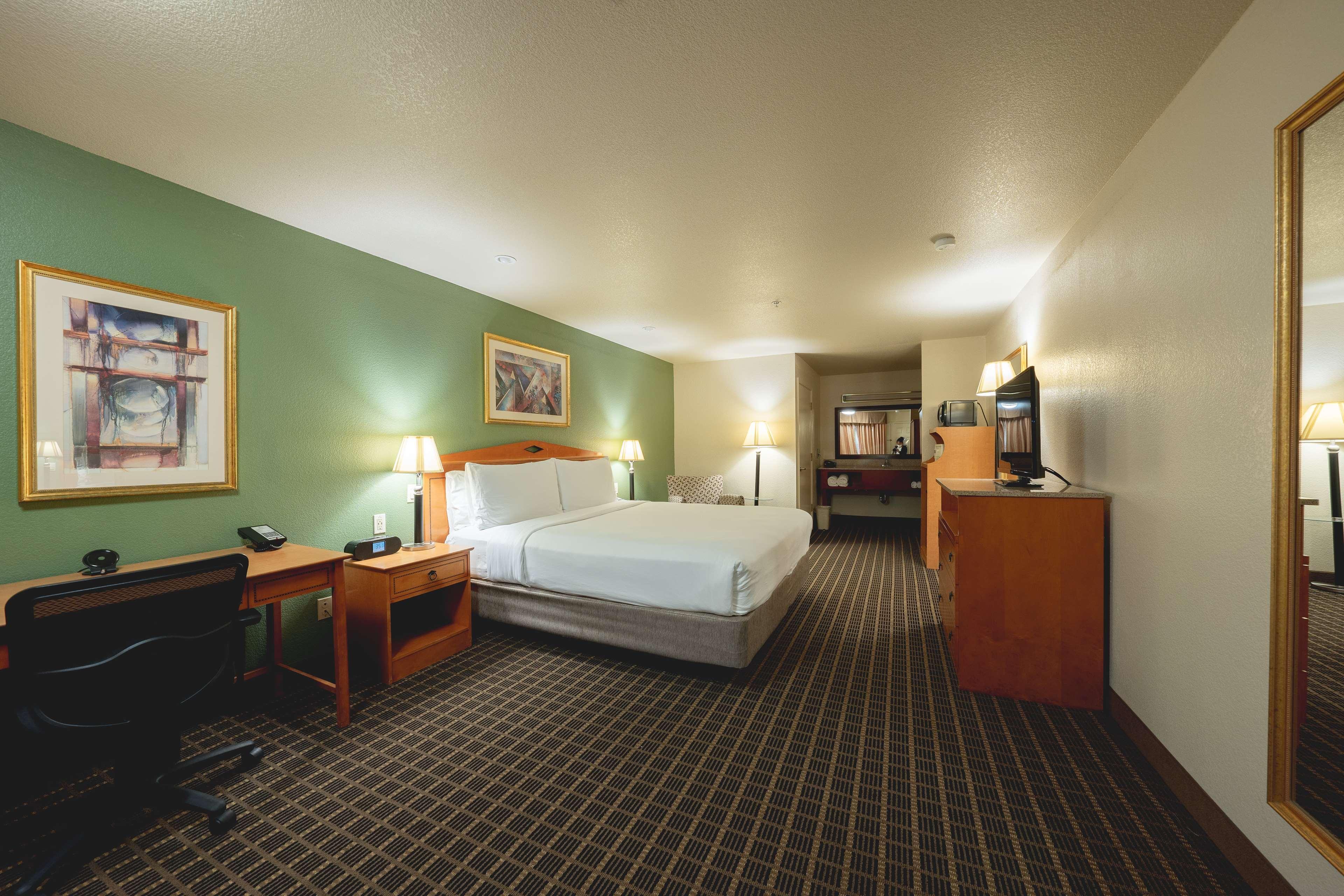 Surestayplus Hotel By Best Western San Jose Central City Екстер'єр фото