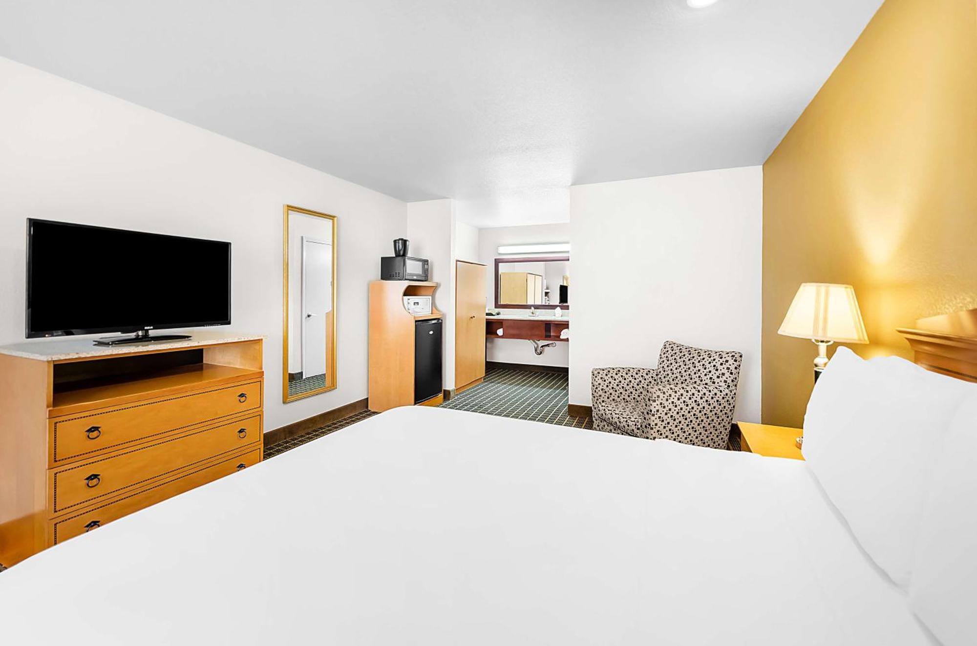 Surestayplus Hotel By Best Western San Jose Central City Екстер'єр фото